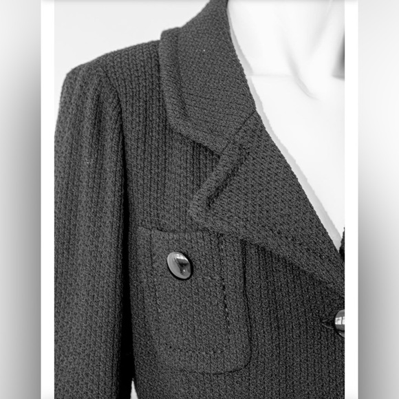 St. John Caviar knit black jacket in EXCELLENT condition - Picture 7 of 7